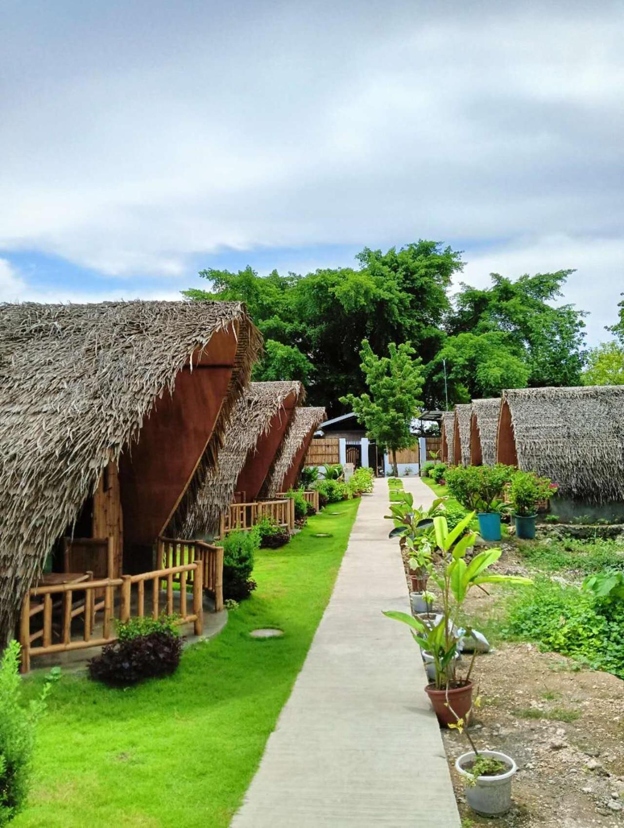 East Holiday Resort Moalboal Ngoại thất bức ảnh